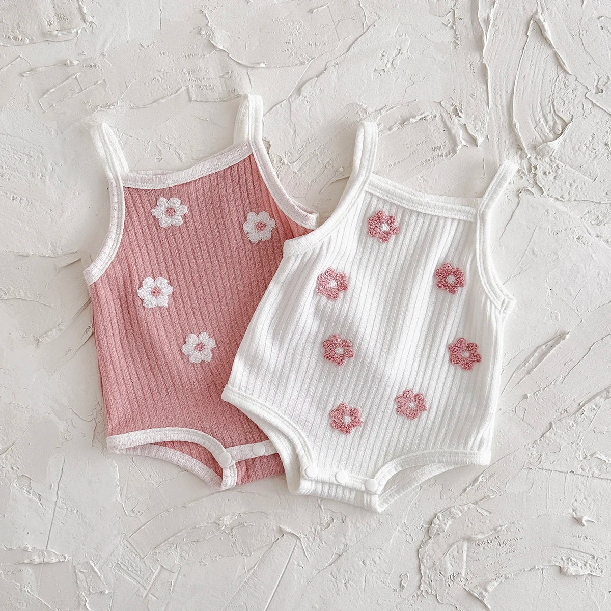2025 Summer New Baby Girl Clothes Sweet And Cute Flower Towel Embroidery Suspenders Bodysuit Infants Baby Strap Romper Jumpsuit